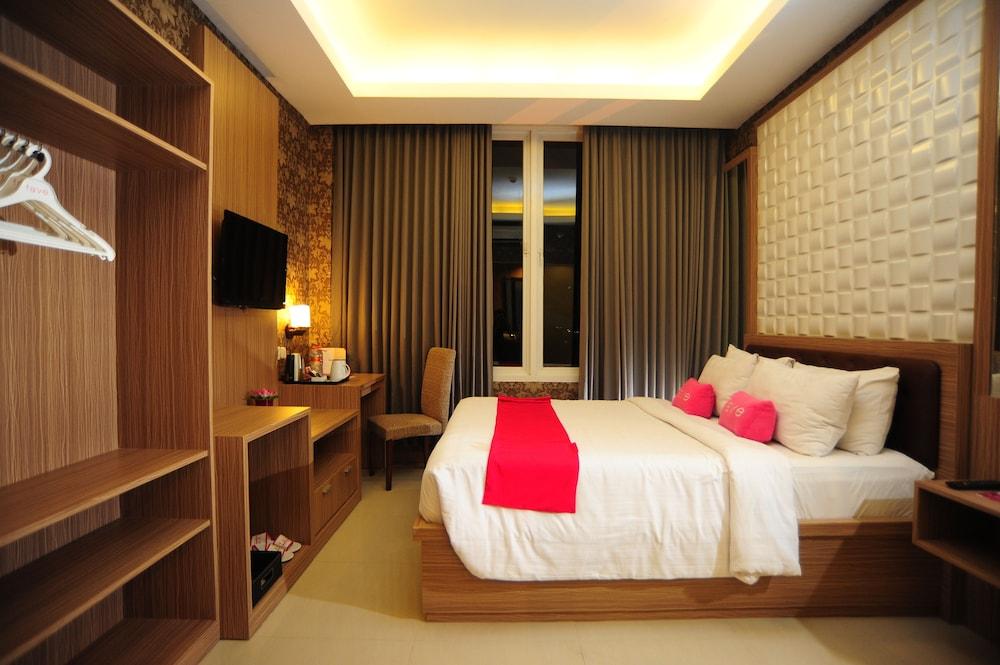 Aston Inn Rembang Exterior foto