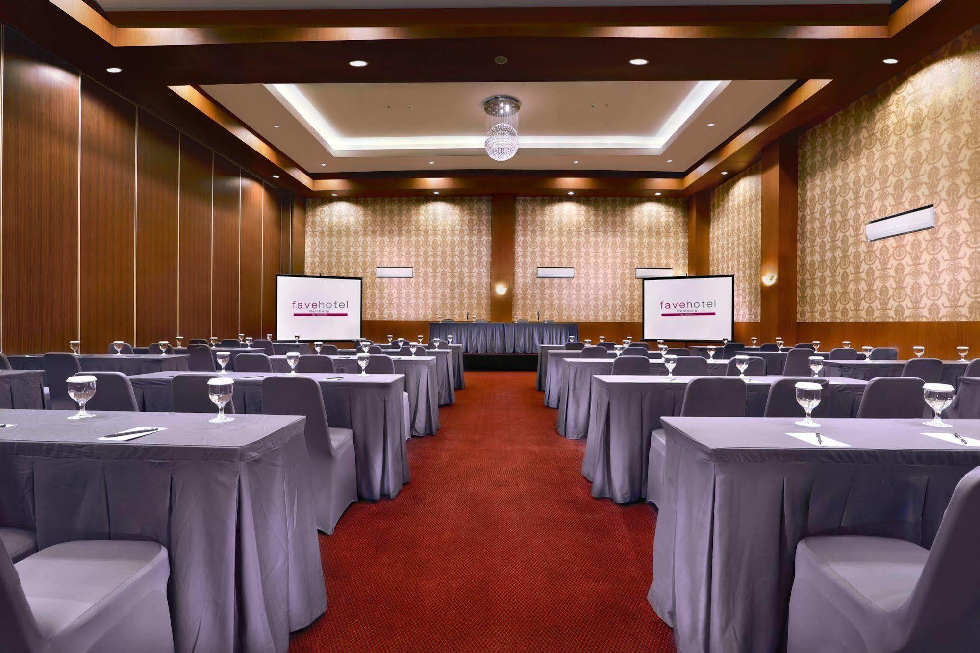 Aston Inn Rembang Exterior foto